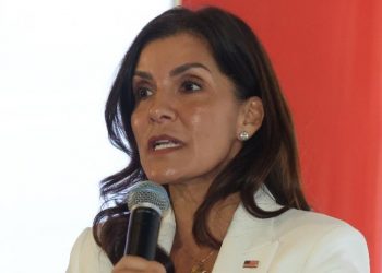 Embajadora de EE. UU. defiende el Estado de derecho y rechaza uso político de procesos judiciales
