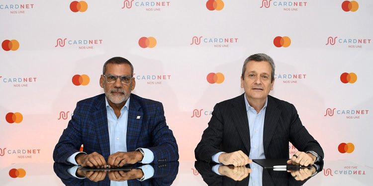 Alianza entre CardNET y Mastercard fortalece los pagos digitales en el país