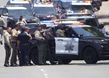 Ataque armado en mezquita de San Diego deja cinco muertos y alarma a comunidad musulmana