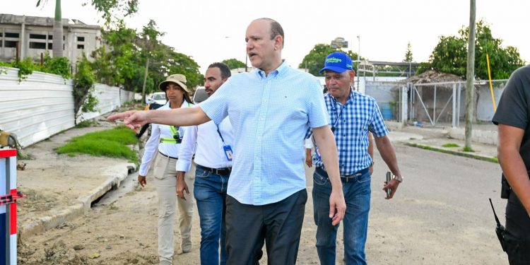 Ulises Rodríguez garantiza estación de bomberos segura tras revisión técnica del terreno