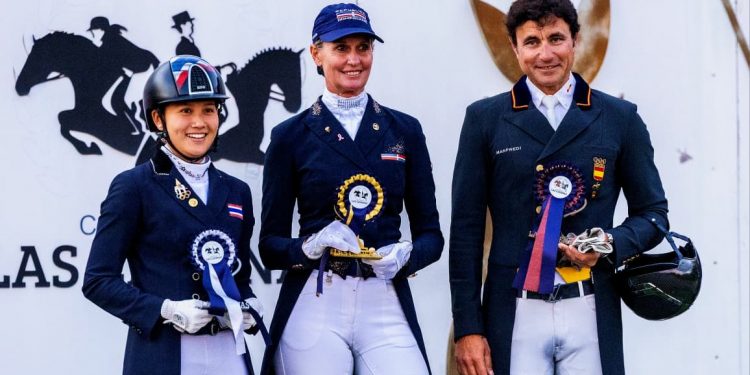 Yvonne Losos conquista doble corona internacional en España y hace historia para RD