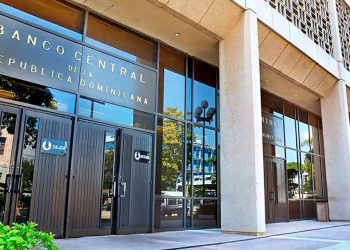 Banco Central mantiene sin cambios su tasa de referencia y destaca recuperación económica