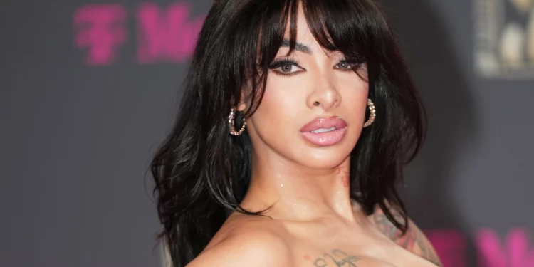 Yailin La Más Viral denuncia cancelación de concierto en Puerto Plata por contenido de sus canciones