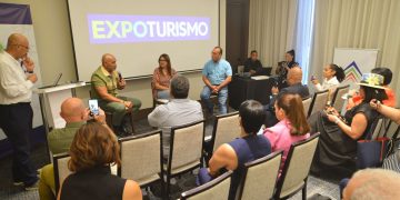 ADOMPRETUR impulsa la innovación y la formación periodística durante Expoturismo 2026