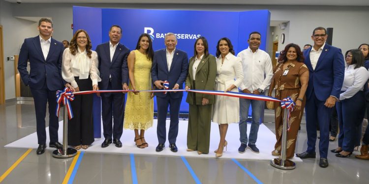 Banreservas fortalece su presencia en Santo Domingo Oeste con nueva oficina de negocios