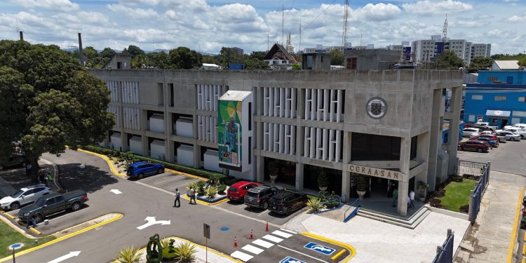 Coraasan anuncia licitación para fortalecer el sistema de agua potable en Jacagua