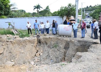 Daniel Rivera supervisa avances de obras y proyectos estratégicos en Baitoa