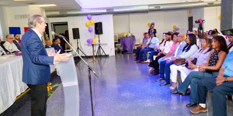 Dirigentes del PLD en Estados Unidos respaldan a Francisco Javier García como aspirante presidencial