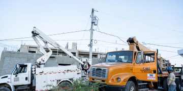Edesur fortalece red eléctrica en Azua con nuevos transformadores de distribución
