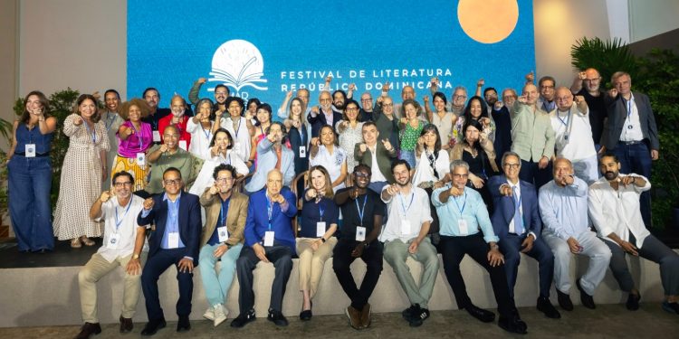 Festival Mar de Palabras inicia segunda edición dedicada a José Rafael Lantigua