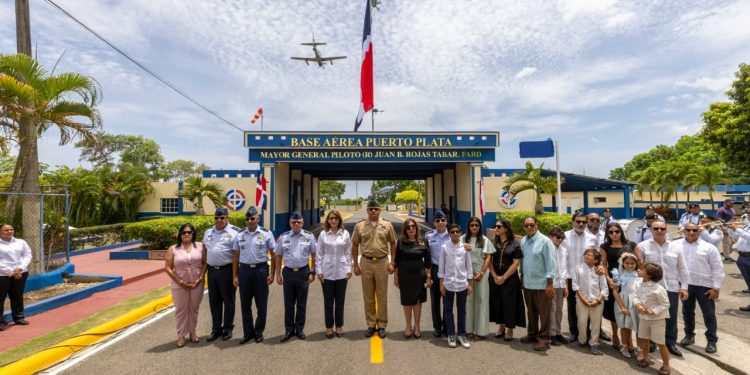 Fuerza Aérea honra legado de Juan Bautista Rojas Tabar al nombrar en su honor la Base Aérea de Puerto Plata
