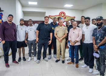 Gobierno repatria a otro grupo de dominicanos desde Venezuela en aeronave de la Fuerza Aérea