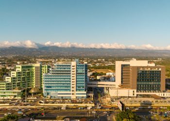 HOMS alcanza acreditación internacional Platino y marca un hito en la salud dominicana