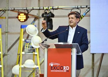 Manuel Estrella advierte sobre desafíos de infraestructura durante apertura de EXPO CONSTRUCCIÓN RD 2026