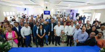 Medios digitales conocen claves de la transformación educativa que impulsa el país