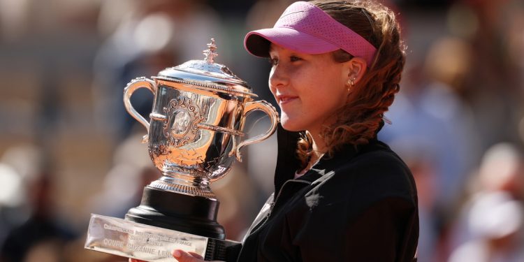 Mirra Andréyeva conquista Roland Garros y rompe una sequía de 12 años para Rusia