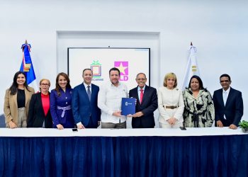 UNICARIBE y PLD unen esfuerzos para promover la formación ética y ciudadana