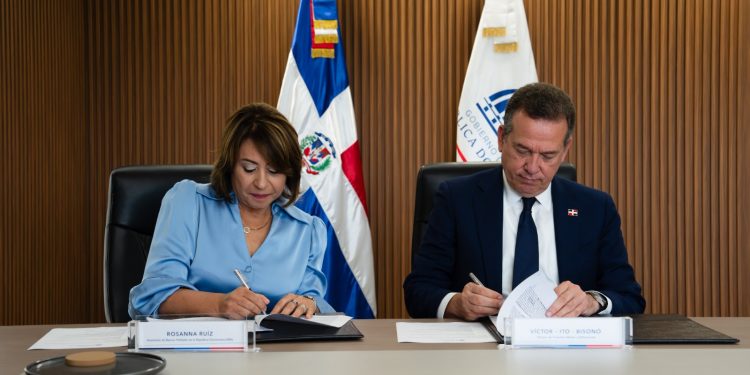 MIVHED, FONVIVIENDA y sector financiero firman acuerdo para facilitar acceso a viviendas a familias sin historial crediticio