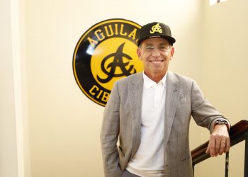 Wilhelm Lawrence asume la presidencia de las Águilas Cibaeñas para una nueva etapa institucional