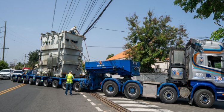 ETED reforzará la capacidad eléctrica en Boca Chica con el traslado de un autotransformador móvil