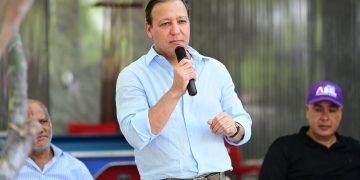 Abel Martínez promete endurecer la política migratoria y defender la soberanía nacional