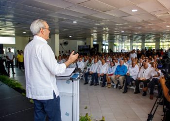 Abinader atribuye al campo dominicano histórico avance en seguridad alimentaria