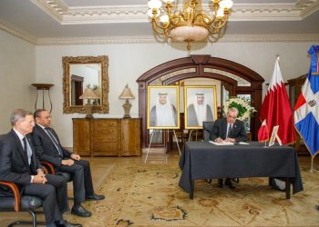 Abinader expresa condolencias al Estado de Qatar por el fallecimiento del Emir Padre
