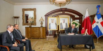 Abinader expresa condolencias al Estado de Qatar por el fallecimiento del Emir Padre