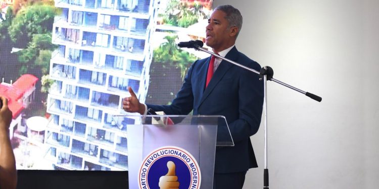 Andrés Cueto destaca inversión del Gobierno en obras que impulsan el desarrollo de Santiago