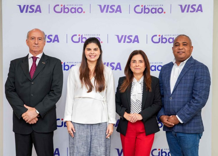 Asociación Cibao premia a dos clientes con exclusiva experiencia en Madrid