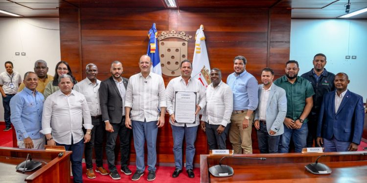Ayuntamiento de Santiago reconoce a ASENA como Patrimonio Cultural Municipal