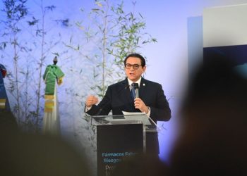 Santiago une esfuerzos para combatir el comercio ilegal de medicamentos