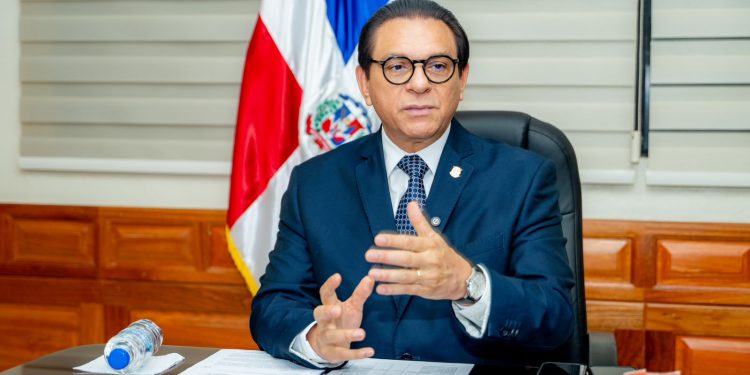 Daniel Rivera resalta impacto de la Autovía del Ámbar en el crecimiento económico del Cibao