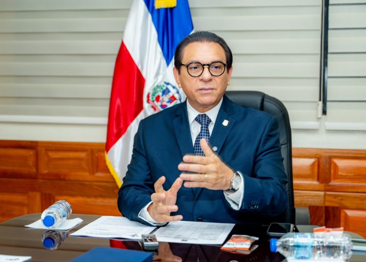 Daniel Rivera resalta impacto de la Autovía del Ámbar en el crecimiento económico del Cibao