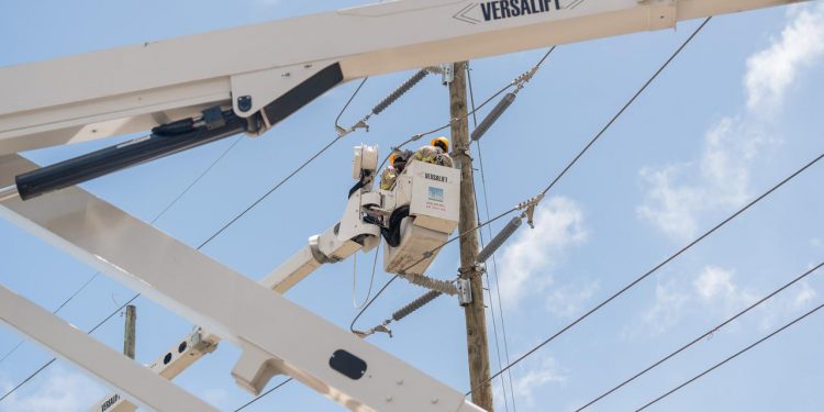 ETED finalizará modernización de línea de transmisión para reforzar el servicio eléctrico en Puerto Plata