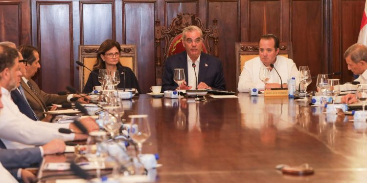 Gobierno define prioridades del Presupuesto 2027 con énfasis en educación, salud e infraestructura