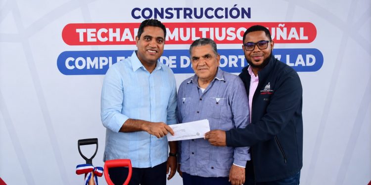 Solicitan al Gobierno construcción de un techado multiuso para la UASD Recinto Santiago