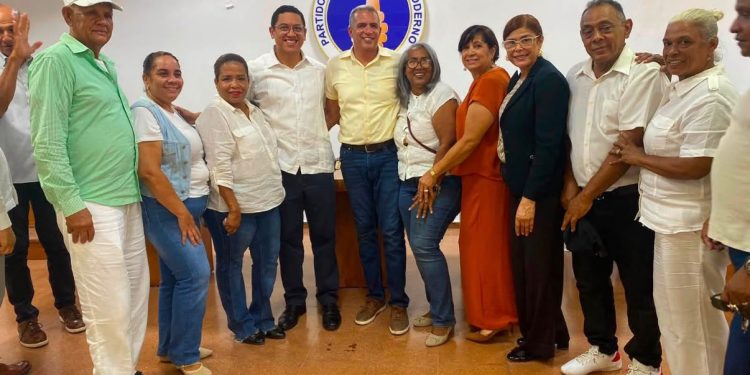 Melquíades Cabrera seguirá dirigiendo el PRM en Navarrete hasta 2028