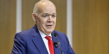 Director de la DGII impulsa modernización tributaria y resalta incentivos de la Ley 30-26