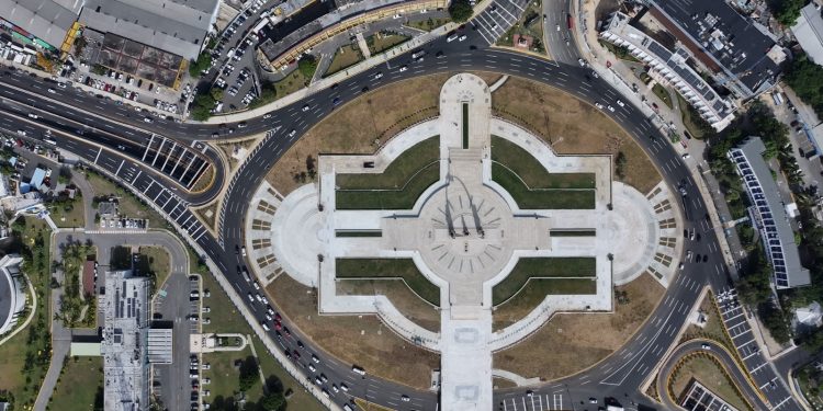 Reinauguración de la Plaza de la Bandera