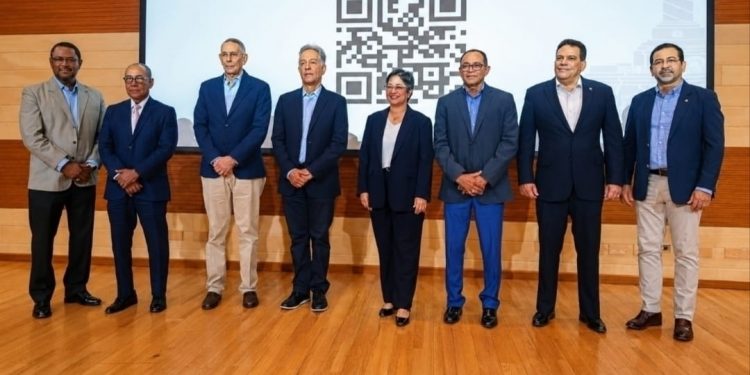 SINEDOM y MIVHED impulsan capacitación sobre el Código de Construcción en Santiago