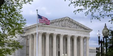 Suprema Corte de EE. UU. bloquea intento de Trump de eliminar la ciudadanía por nacimiento