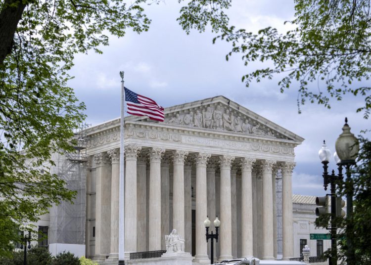 Suprema Corte de EE. UU. bloquea intento de Trump de eliminar la ciudadanía por nacimiento