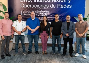 ADOTIC fortalece capacidades técnicas de operadores de Internet con taller especializado en Santiago