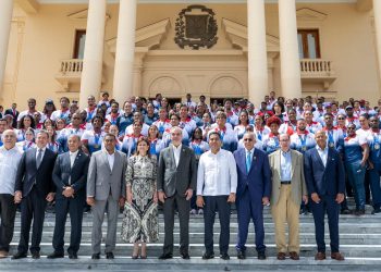 Abinader reforzará apoyo a atletas tras histórica actuación dominicana en Santo Domingo 2026