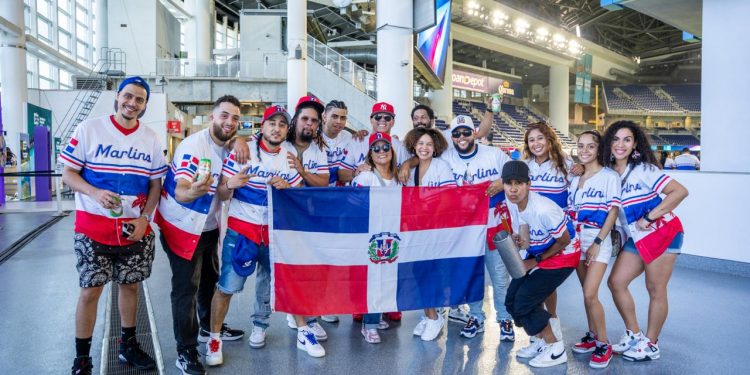 Orgullo dominicano se apodera de Miami durante el Dominican Heritage Day