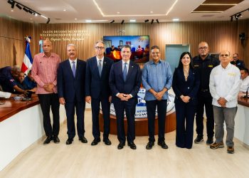 Banco Popular fortalece al COE con la entrega del renovado Salón de Comunicaciones