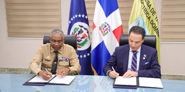 ETED y Armada Dominicana firman alianza para fortalecer la seguridad de la red eléctrica nacional