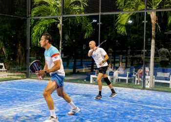 Fernando Poggi protagoniza exhibición de pádel en Puntacana Resort
