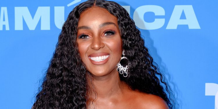 Amara La Negra presenta oficialmente a su nueva pareja: “Él es mi media naranja”